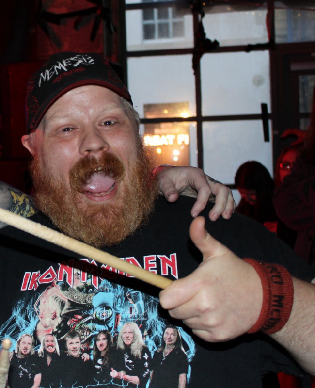 Steve 'Shippo' Shipman - Drums