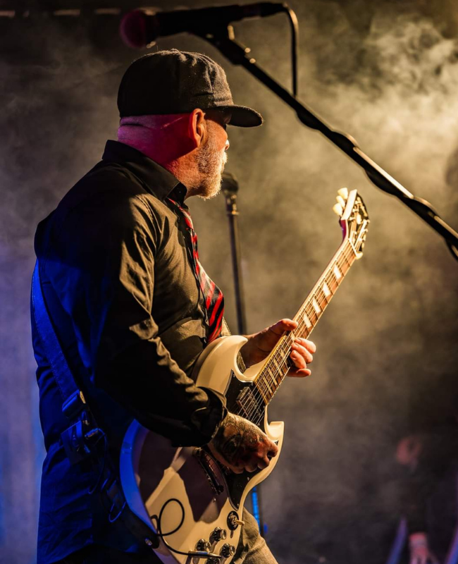 Tony Rushworth - Lead Guitar